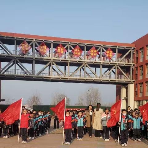 【全环境立德树人】学习党的二十大 “践行雷锋精神              争做新时代好队员”