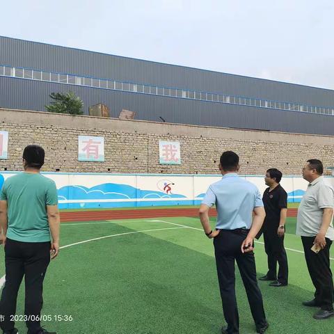 综合服务部工作突破之五十四——校园安全隐患大排查，为师生安全保驾护航！