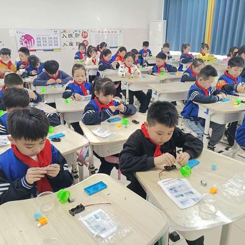 五柳岛小学二年级（7）甩干机
