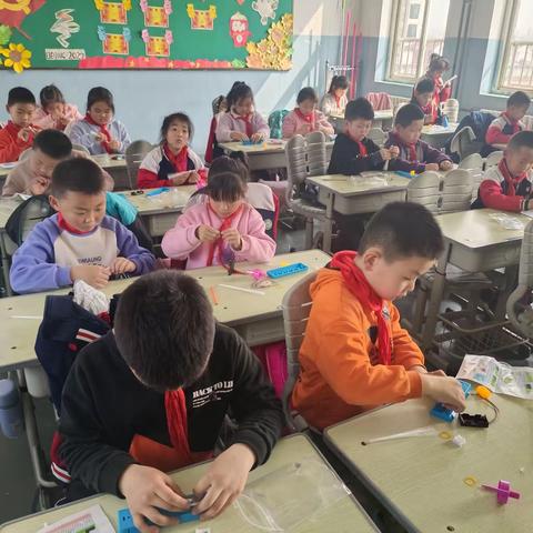东营小学二年级（2）七彩光纤灯
