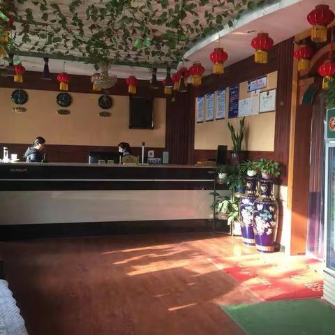 高薪诚聘：宾馆店长、前台、保洁、超市经理、餐饮经理各一名0310-5495268