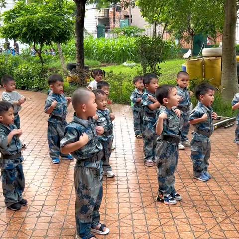 贝诺幼儿园——小小一班国防教育活动