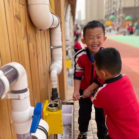 春日暖阳，户外“趣”玩——机关一幼户外活动评比