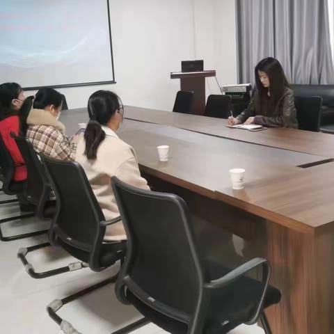 守护食品安全，保障师生健康  我们在行动——源汇区实验小学家委会成员到配餐公司督导掠影（二）