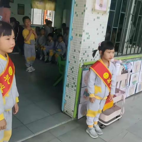 永一幼儿园感恩有您--三八妇女节主题活动