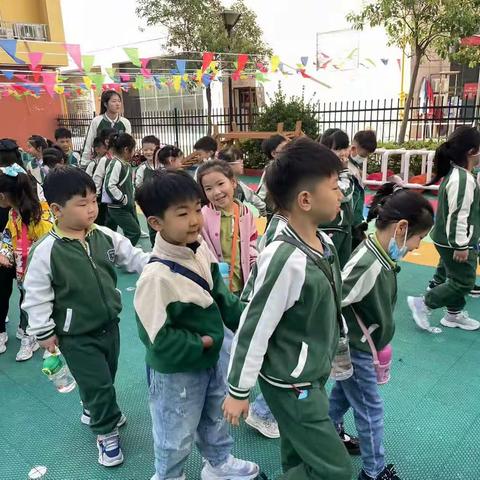 布瑞林特幼儿园大大二班“参观小学初体验，幼小衔接手牵手”