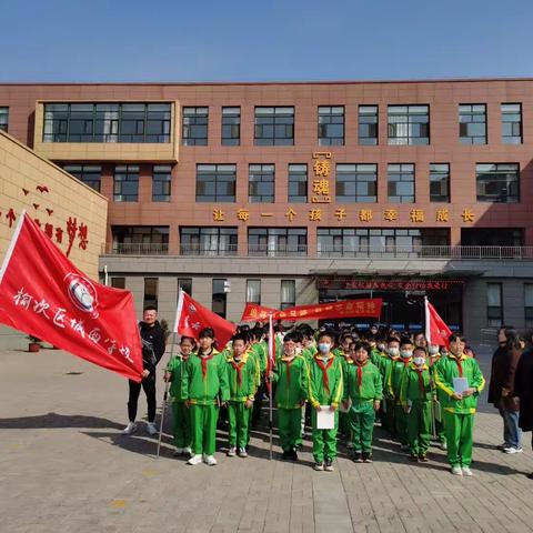 追寻红色足迹   弘扬革命精神——榆次区城西学校参观毛主席纪念品展馆