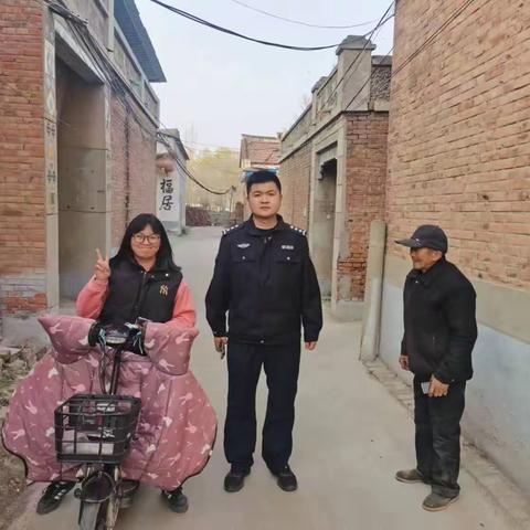 【登门入群 守护平安】双庙派出所民警帮助群众找回“丢失”的电动车