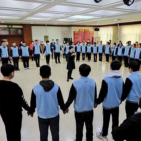 心怀感恩，珍惜当下——2021级17班感恩团建活动