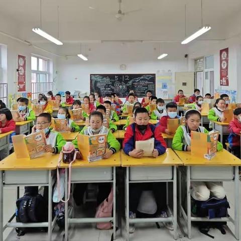 【芽尖上的露珠】孩子们心中的校园——班级文学小报（第三期）