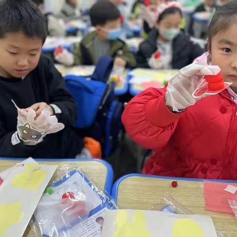 云龙小学二年级STEM主题课程“肉食者的尖牙”