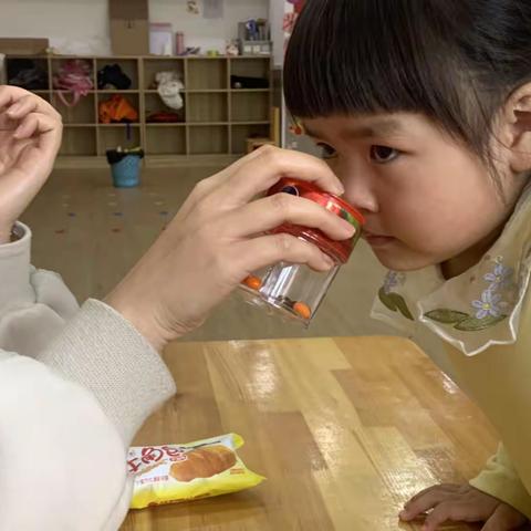 时间过的如此快，不知不觉我们在幼儿园度过愉快的一周❤️一起来回顾我们的成长点滴吧