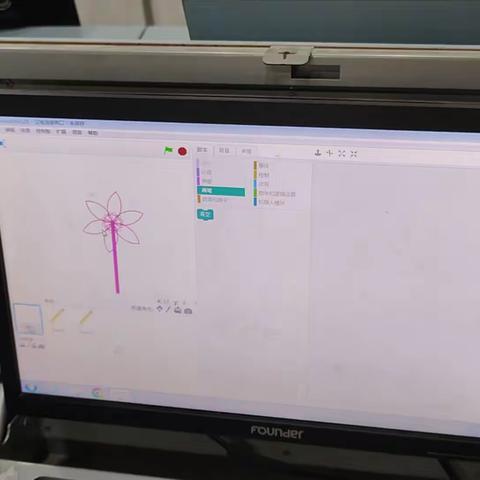 少儿编程之绘制花朵🌺