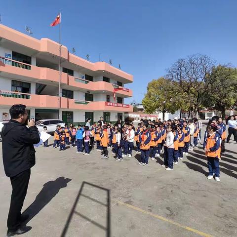 【建小•安全】关爱生命   你我同行——全国中小学安全教育日，高新区应急管理局团队来校开展安全教育