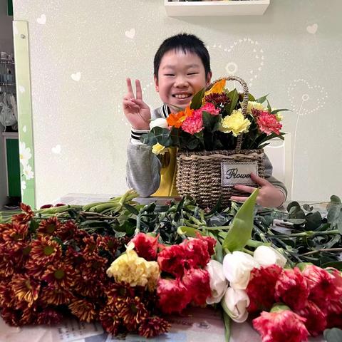 悠悠感恩心，暖暖女神节——乌鲁木齐市第十四小学“三八妇女节”活动