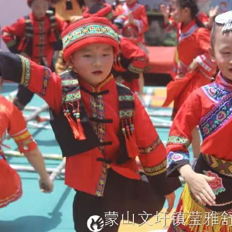 文圩镇莹雅舒幼儿园“我们的节日，壮乡五彩三月三”主题活动