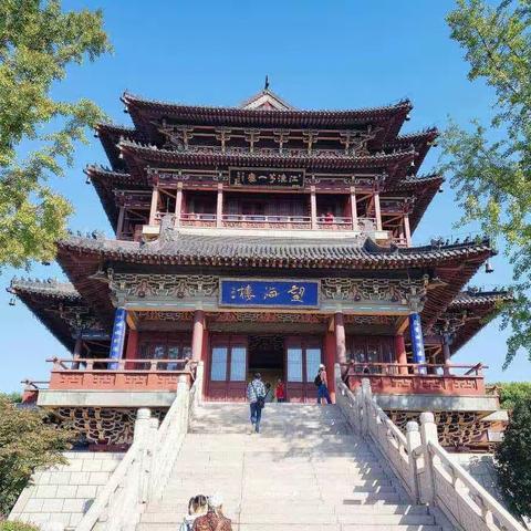 5月14日母亲节陪妈妈出门看花啦～泰州望海楼、梅园、香草湾薰衣草、风城河游船、老街休闲一日游