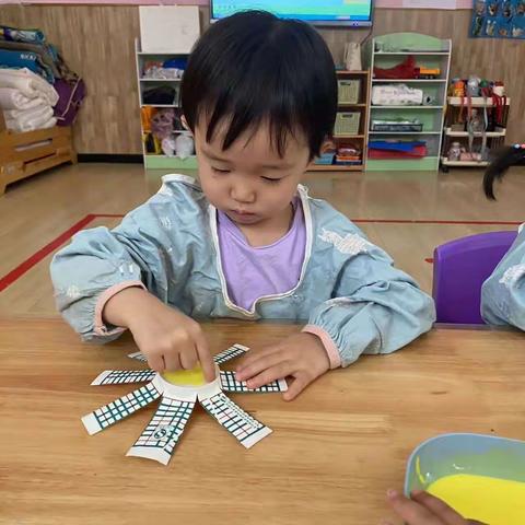 小石头全日制早教中心硕士班—丰富多彩的活动