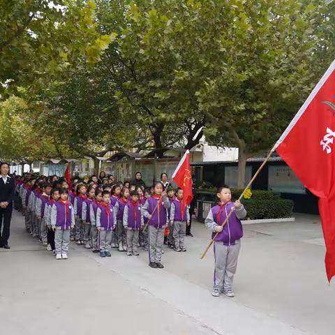 快乐逛超市  趣味学数学——稷山县东街小学二年级数学课堂进超市实践活动