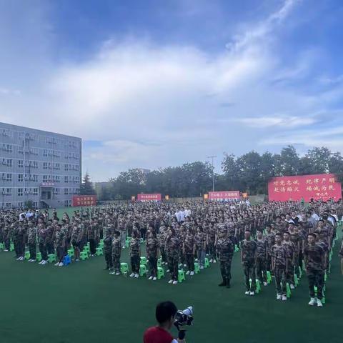 点滴培养习惯，磨炼塑造品行——咸阳梦圆职业学校军训德育篇