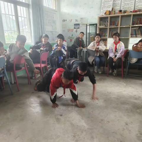 后川小学萌萌小行之家体育课——人体的构造和合理使用