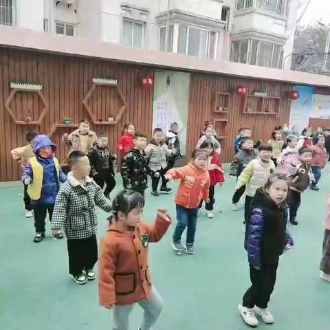 市政幼儿园中二班