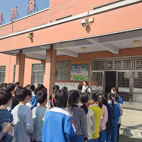 运动悦童心    不负好春光                                  重坊镇宋园小学校园体育友谊赛