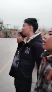 激扬活力校园，绽放青春花朵