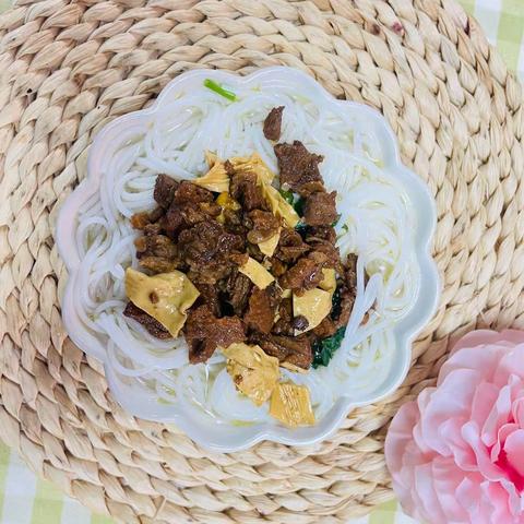 建水县新春幼儿园今日美食