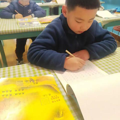 2023.3.19周日8：00-10：00硬笔课堂