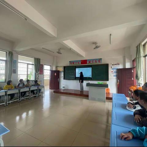 “小手拉大手”食品安全暨反对浪费——家校结合教育宣传活动