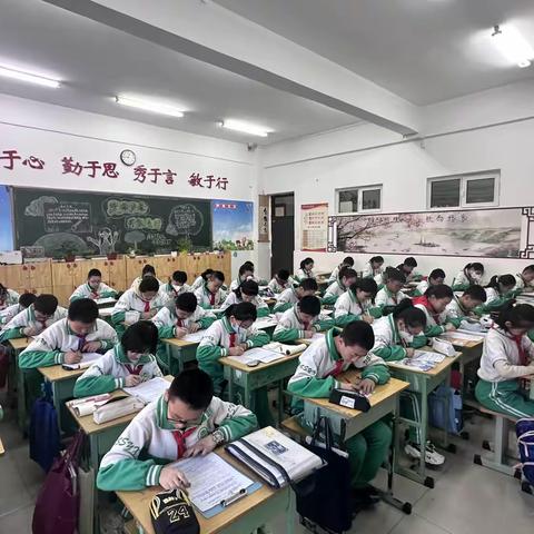 读书破万卷，下笔如有神——东胜区实验小学六年级五班第四周学习工作总结