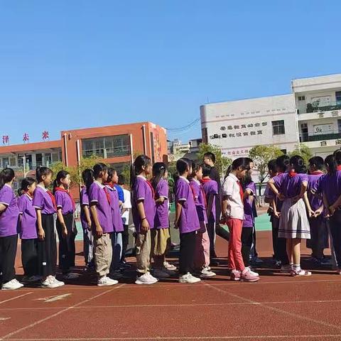 展体育课堂风采，共教研促成长——息县儒雅和乐二小学体育教研活动