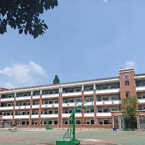 鸬鹚渡镇中学2023年迎中秋、庆国庆告家长书