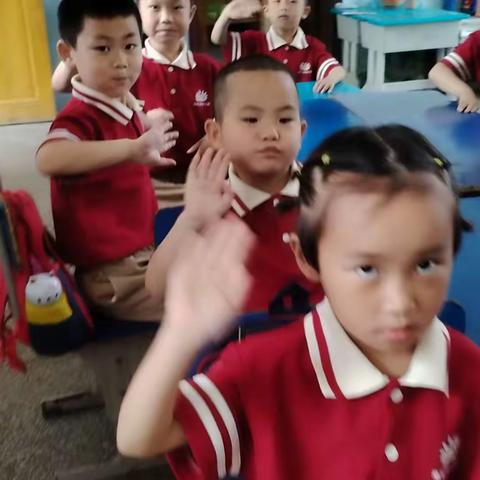 让我们过不一样的六一           池坪九校幼儿园