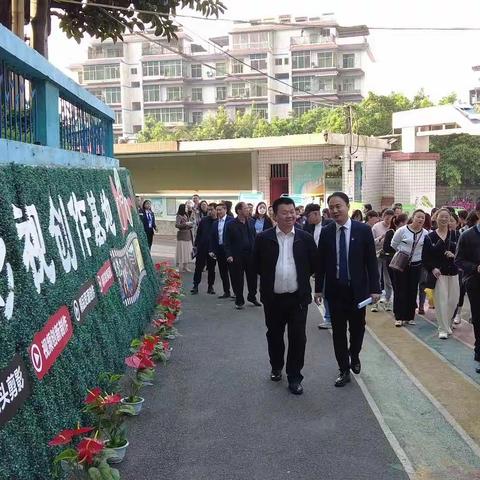 用光影铸造未来  让镜头助力成长——东区智慧教育市二十一中小“校园影视”项目拉练活动