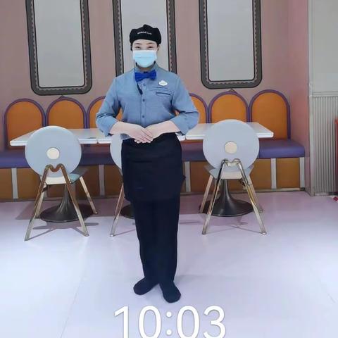 成都世茂Meland coffee前厅值班检查品质呈现