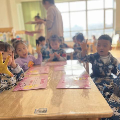 【吉幼家园共育】孩子回家总喊“饿”，是在幼儿园没吃饱吗？