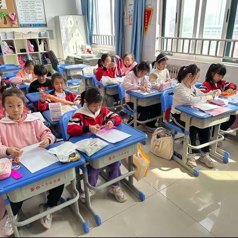 东凯小学“春意盎然”服装设计校本课程