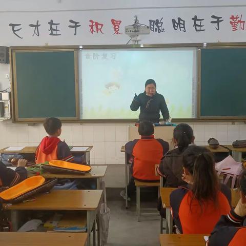 正心小学五年级葫芦丝社团——葫芦丝丝丝入扣暖人心（4）