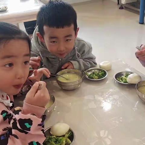 青葵幼儿园今日精彩分享