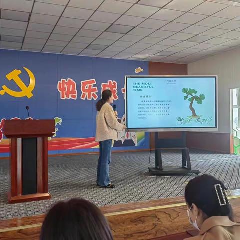 共建书香校园，阅读引领未来——汉渠学校读书月教师读书分享活动纪实