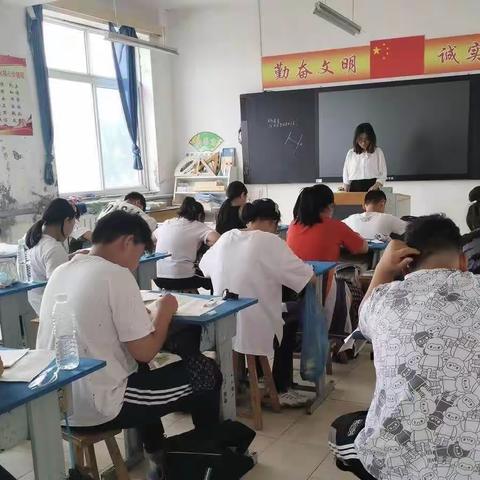 【澄蓝匠心】丹心育桃李，微光照前行——曹妃甸区第十农场中心小学郑庄子分校教师马丽伟