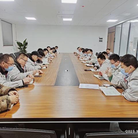 记第十一事业部汽车饰件工厂济南制造部仓务科开展生产效率提升例会