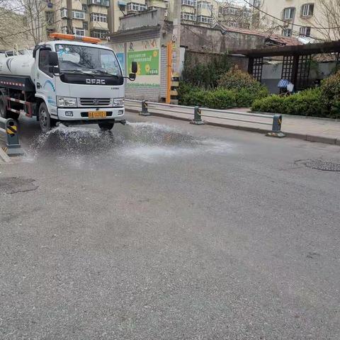 【槐荫城管南辛环卫所】新春奋进正当时，洁净道路换新颜
