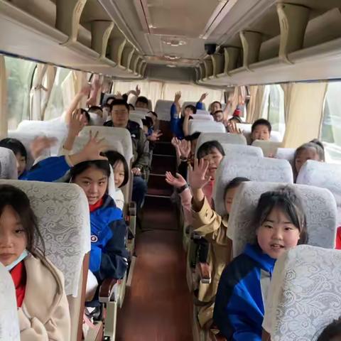 【久佰行走课堂】渝中区望龙门小学校五年级一班丨“行走的思政课——‘趣’科学•‘悦‘生活 ”2023年春季主题研学课程