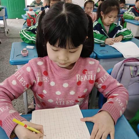 荷叶塘学校书法3班3月30日活动剪影
