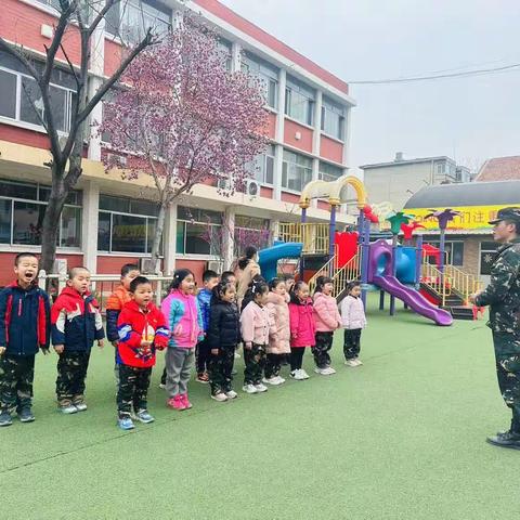 寿光市爱心幼儿园中一班娃娃兵课