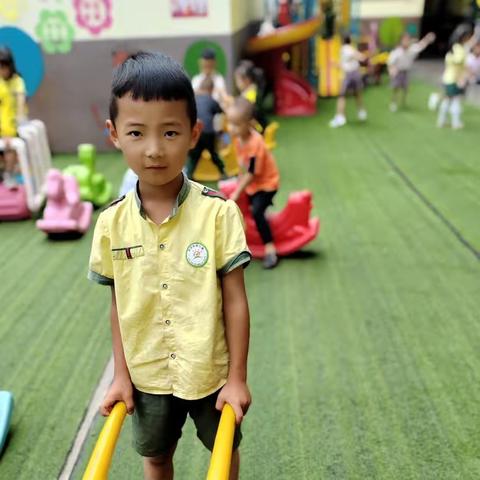 贝贝乐幼儿园中班7月毕业季篇