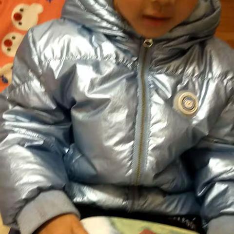 南街幼儿园大一班向文宇亲子阅读之《小鳄鱼看牙医》